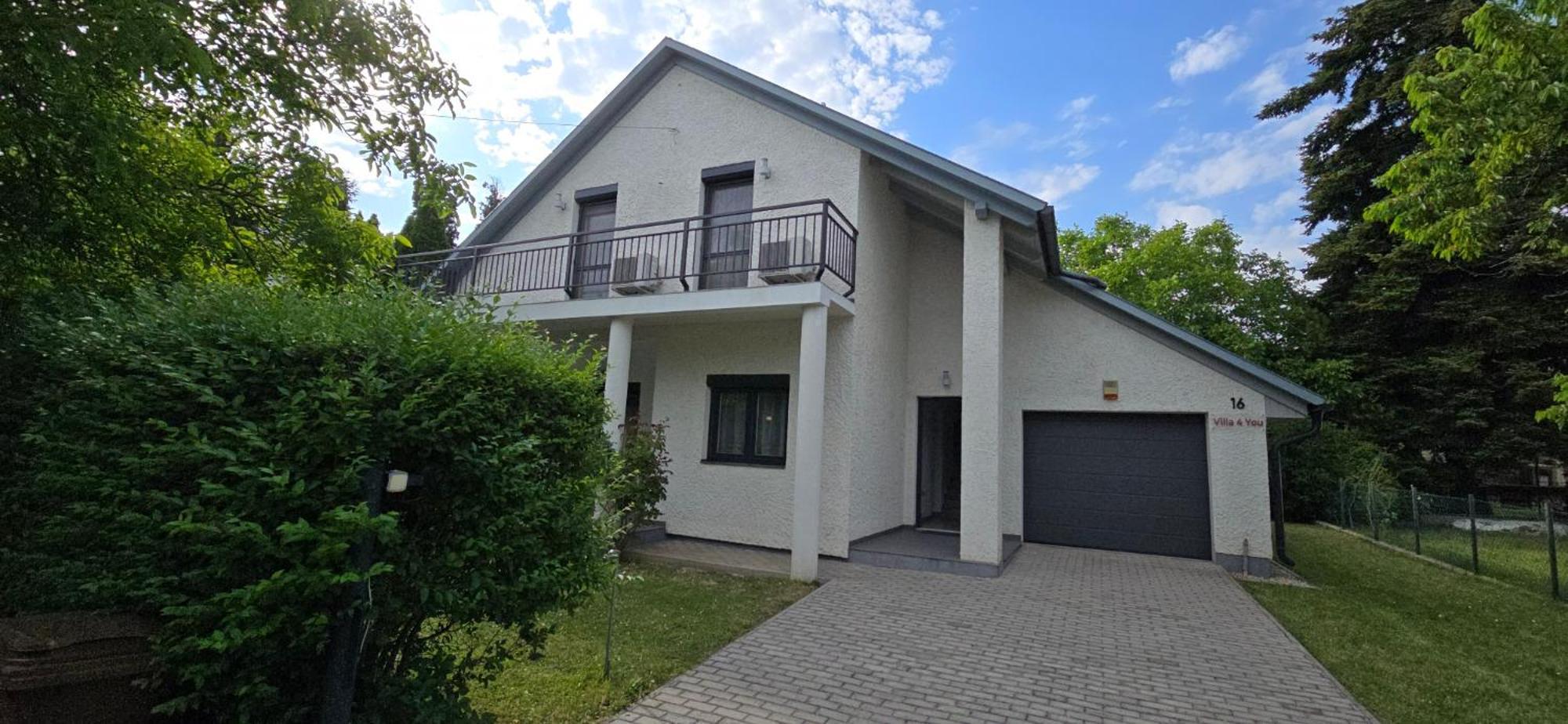 4 Apartment